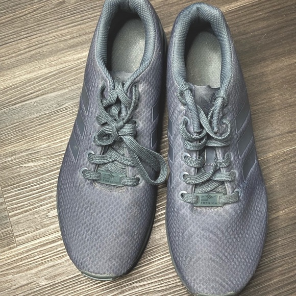 Gray ADIDAS men’s sneakers - Picture 2 of 5